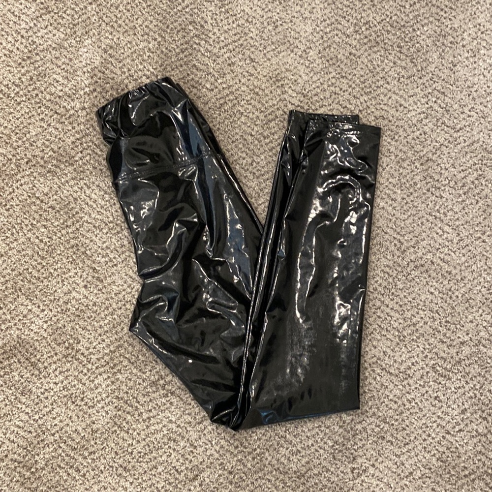 ARITZIA Wilfred Free Vegan Patent Leather Leggings, Size S